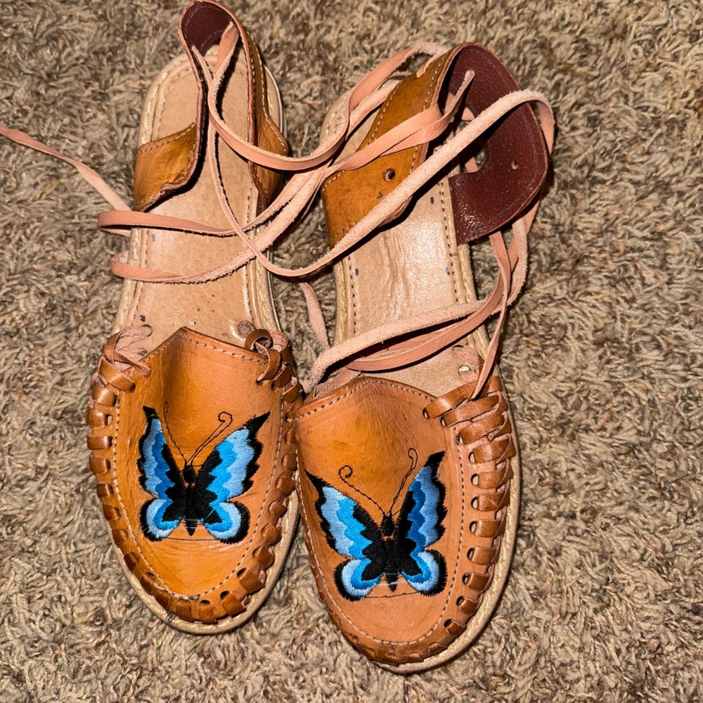huaraches brand new